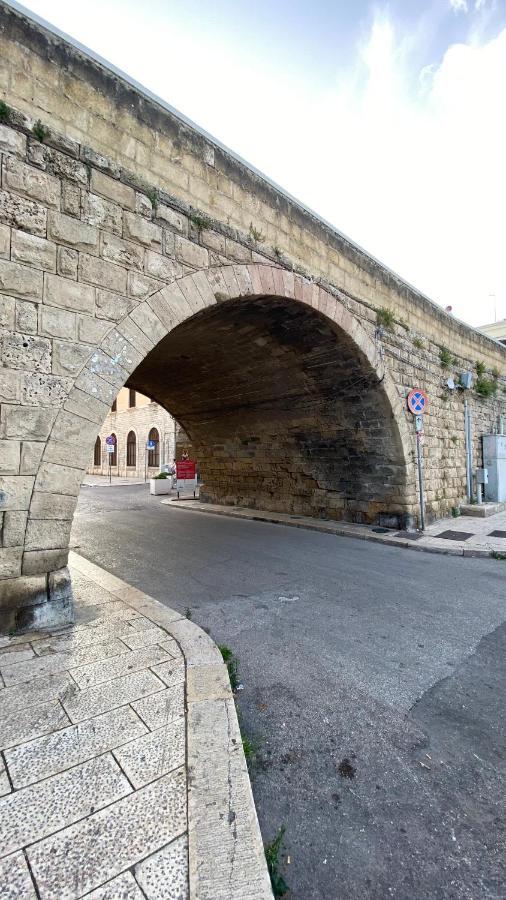 Arco Vanese Bari Exteriér fotografie